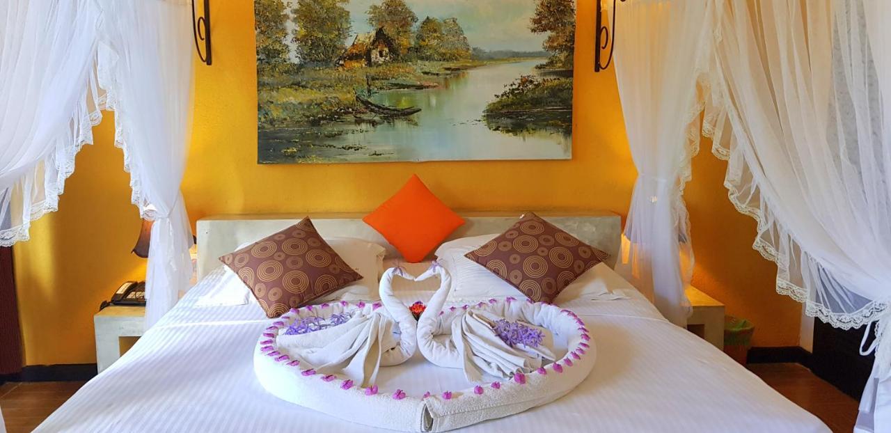 Flower Garden Lake Resort Tissamaharama Exterior foto